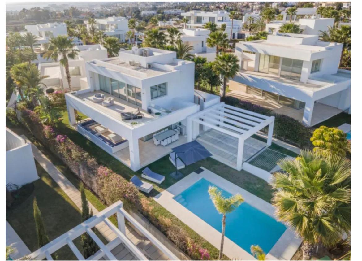 Magnifique Villa Contemporaine Marbella Exteriör bild