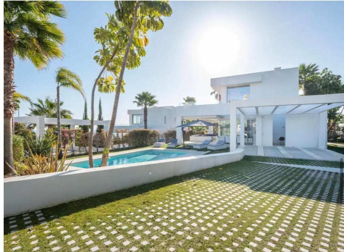 Magnifique Villa Contemporaine Marbella Exteriör bild