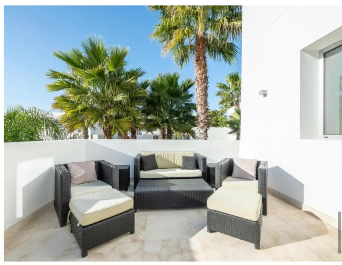 Magnifique Villa Contemporaine Marbella Exteriör bild
